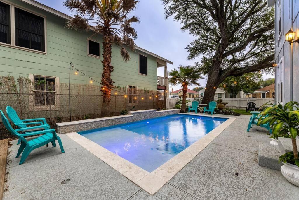 5/3 With A Heated Pool 2 Min From Beach, Updated 갤버스턴 외부 사진